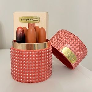 MAC VELVET TEDDY’S PARTY CREW VAULT 2022